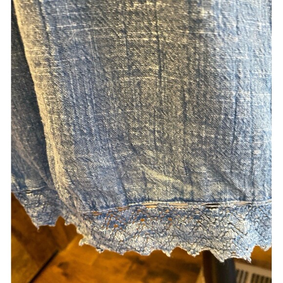 Rachel & Zoe Blouse Plus Size 1X Boho Pleasant Top Chambray Lace V Neck Flowy - Picture 3 of 10